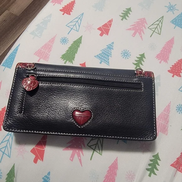 BRIGBTON Elegant Black and Red Women's Clutch - Picture 2 of 7